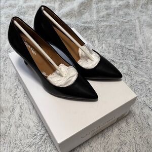 Calvin Klein Gayle Black Leather Pointed-Toe Heels Size 5